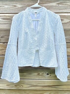Free People Ivory White Circle Bell Sleeve Eyelet Jacket Blazer Cotton Size M